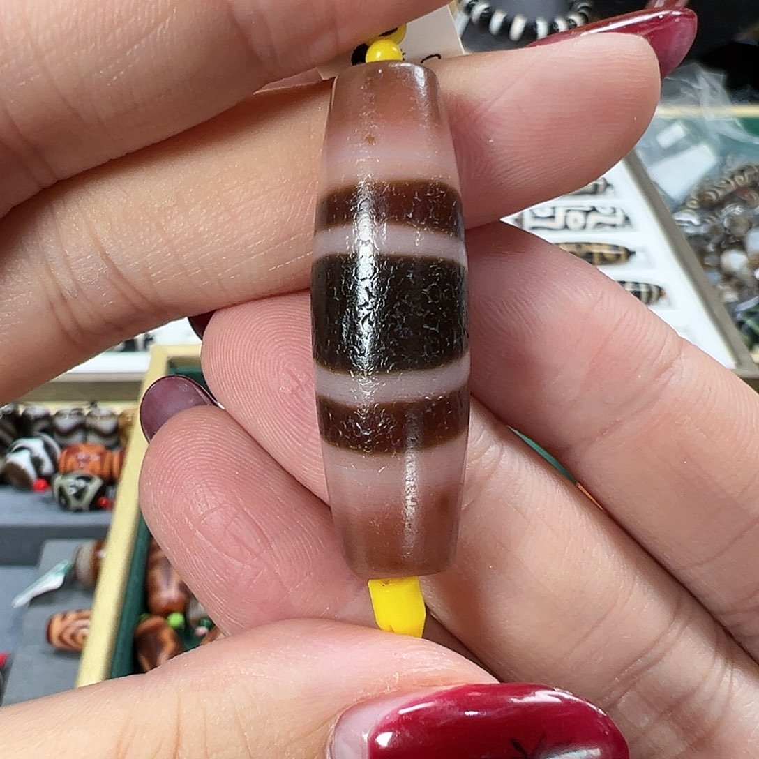 玛瑙/玉髓未镶嵌珠宝半成品小卢粉料红纱佛一眼