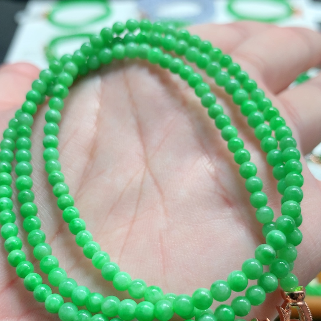 翡翠未镶嵌手链翡翠