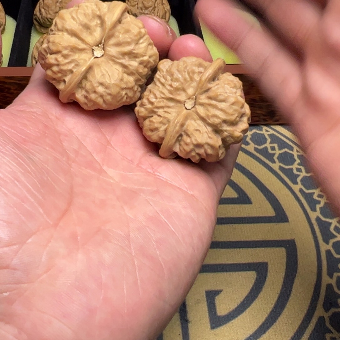 把件文玩核桃蛤蟆头