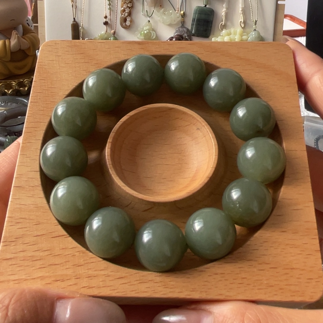 和田玉未镶嵌手链且末卡16