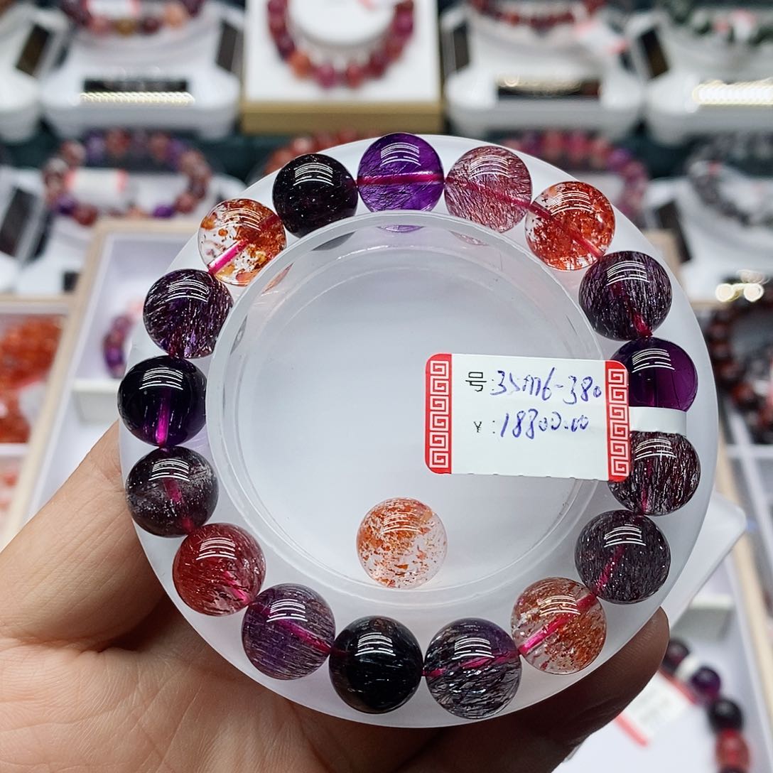 水晶手链未镶嵌?*水晶