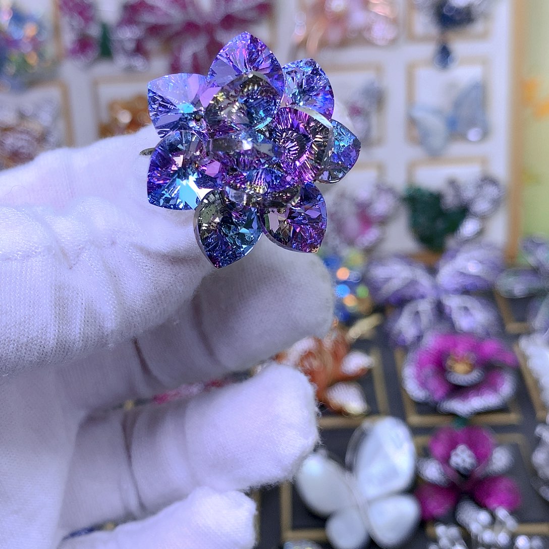 合成立方氧化锆铜