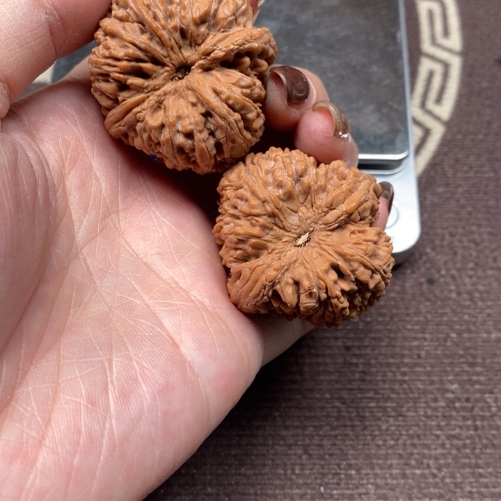 文玩核桃吊坠大蒜头全品