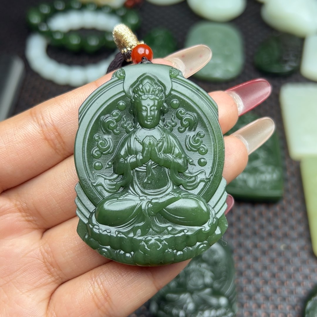 和田玉吊坠未镶嵌