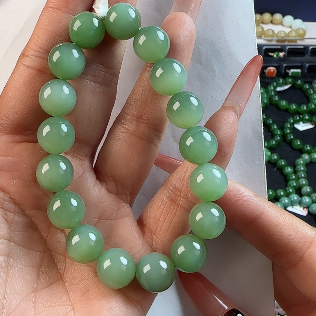 和田玉手串未镶嵌