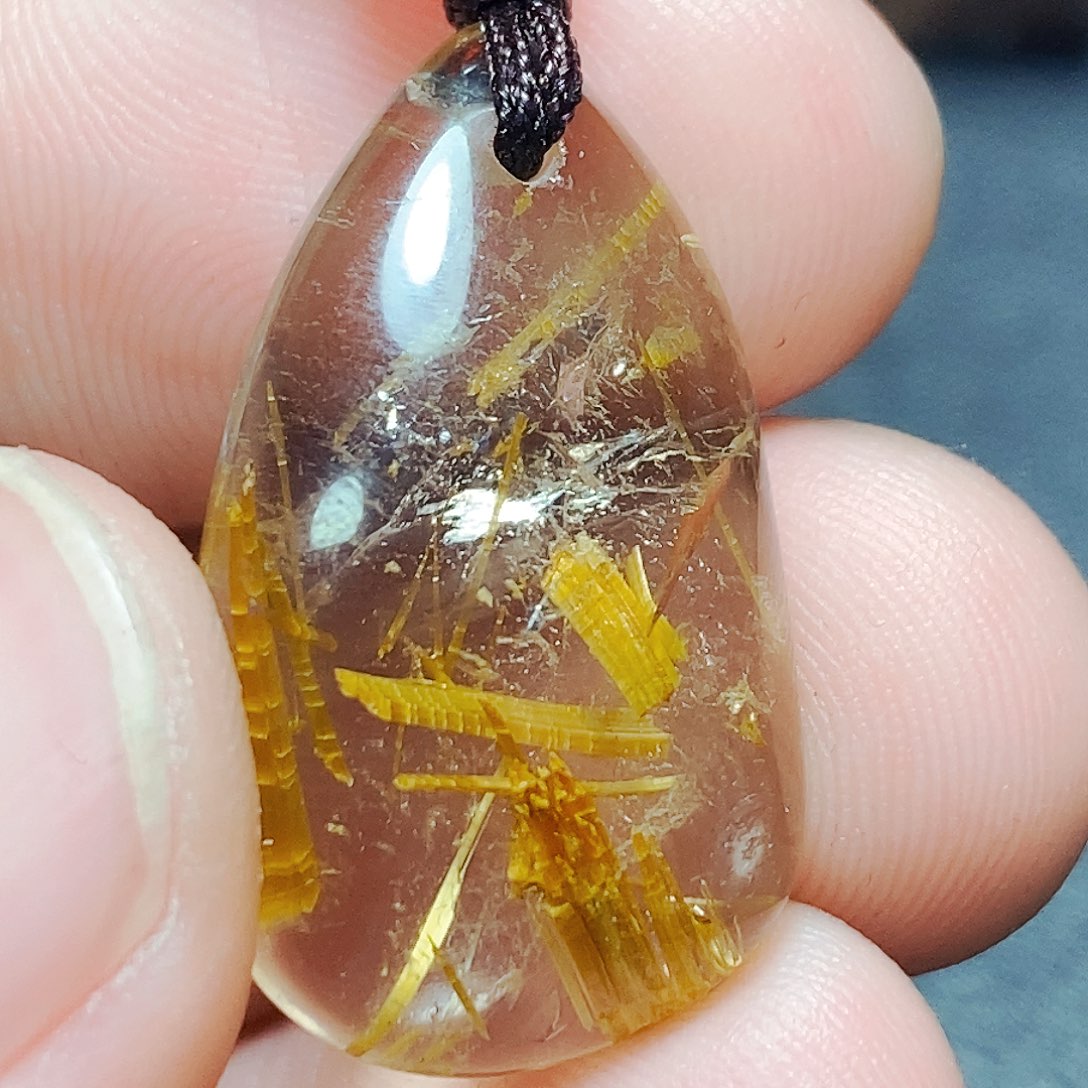 水晶颈饰未镶嵌英*