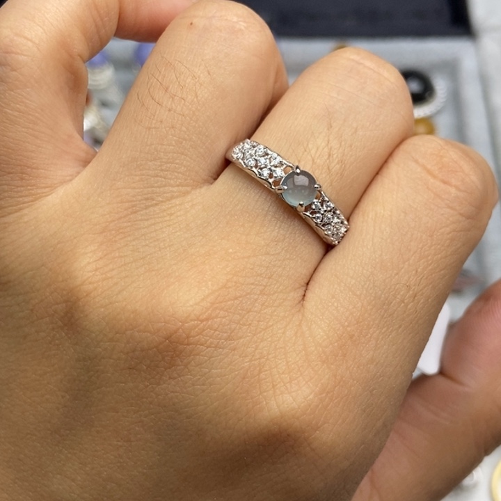 翡翠戒指银S925镶嵌戒指