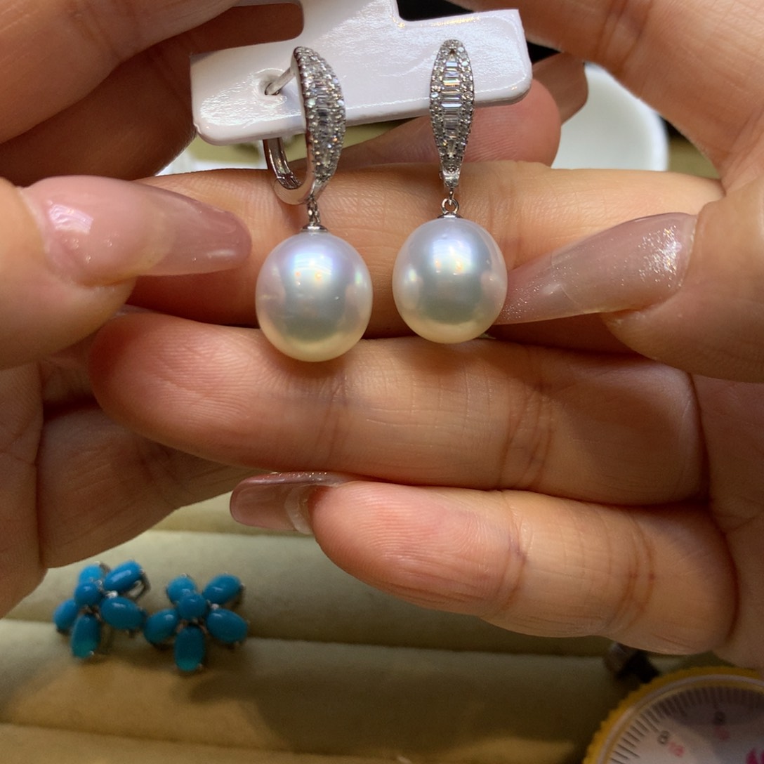 银S925镶嵌耳饰海水珍珠