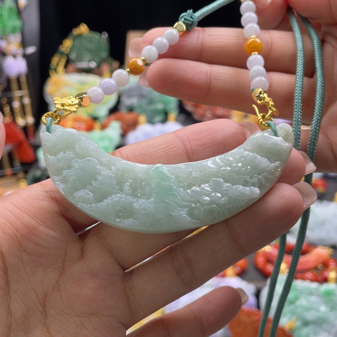 翡翠颈饰未镶嵌代编织