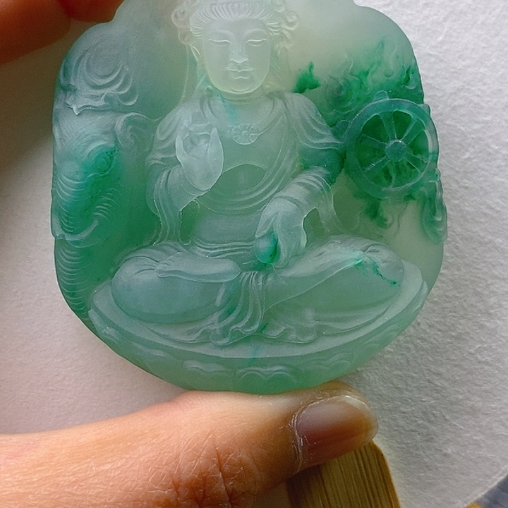 石英质玉挂件未镶嵌晶*