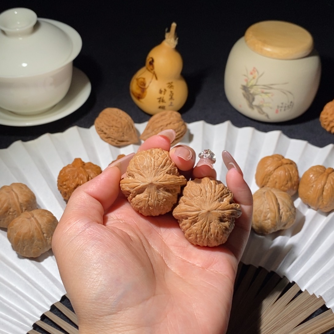 文玩核桃吊坠铁锤37