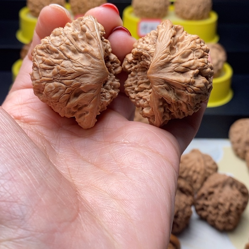 【闪购商品】文玩核桃吊坠蛇头