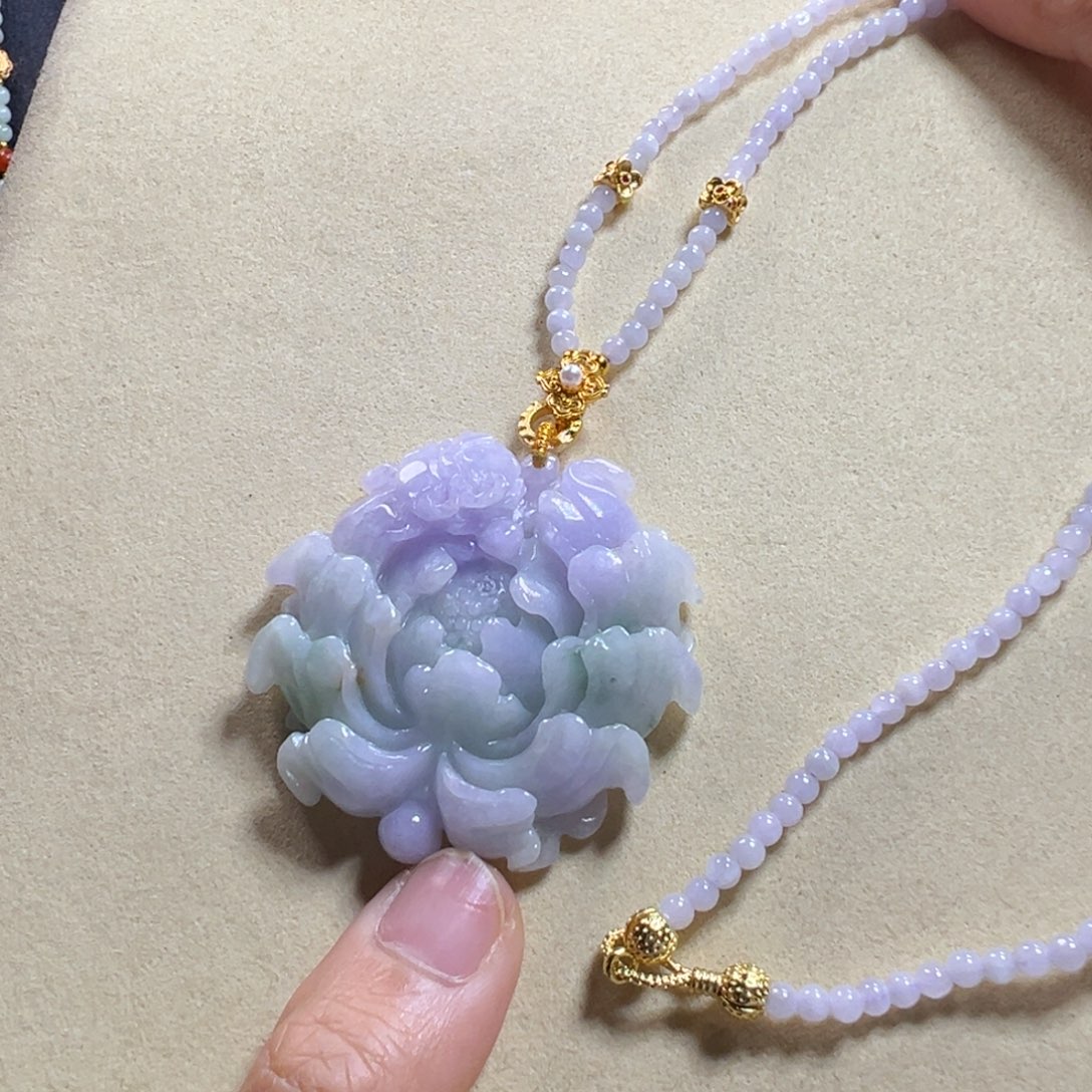翡翠未镶嵌吊坠(赠链)紫莲花