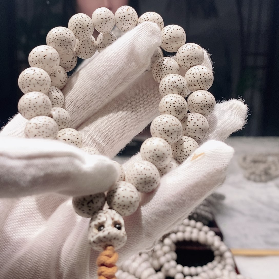 吊坠星月菩提h h h