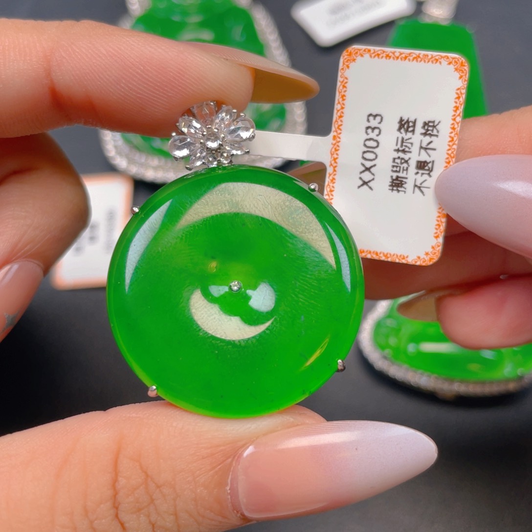 【闪购商品】颈饰银S925镶嵌翡翠正*翡翠