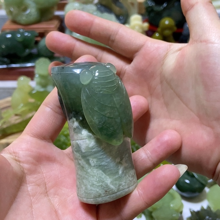 【闪购商品】蛇纹石玉把件未镶嵌