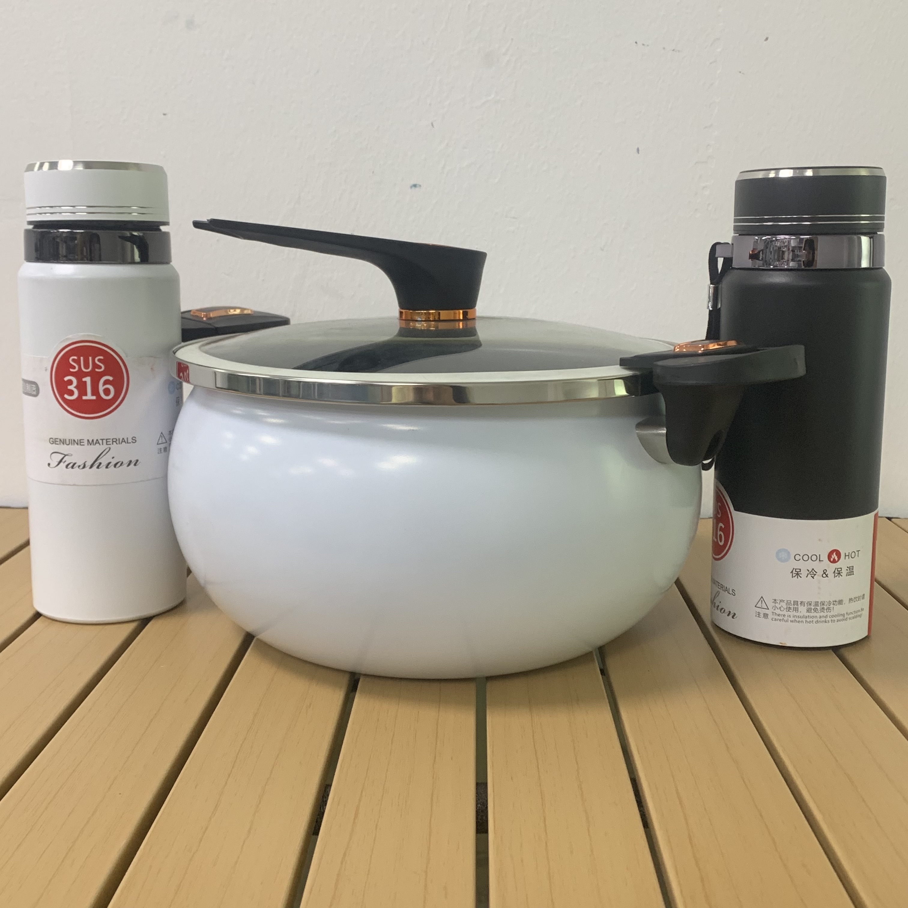 尾货大容量白色家用不粘 锅 居家百货（轻微瑕疵介意勿拍）非杯S42