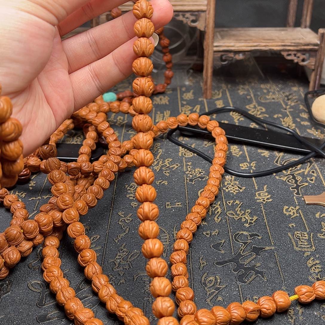 桃核吊坠玉龙薄挂