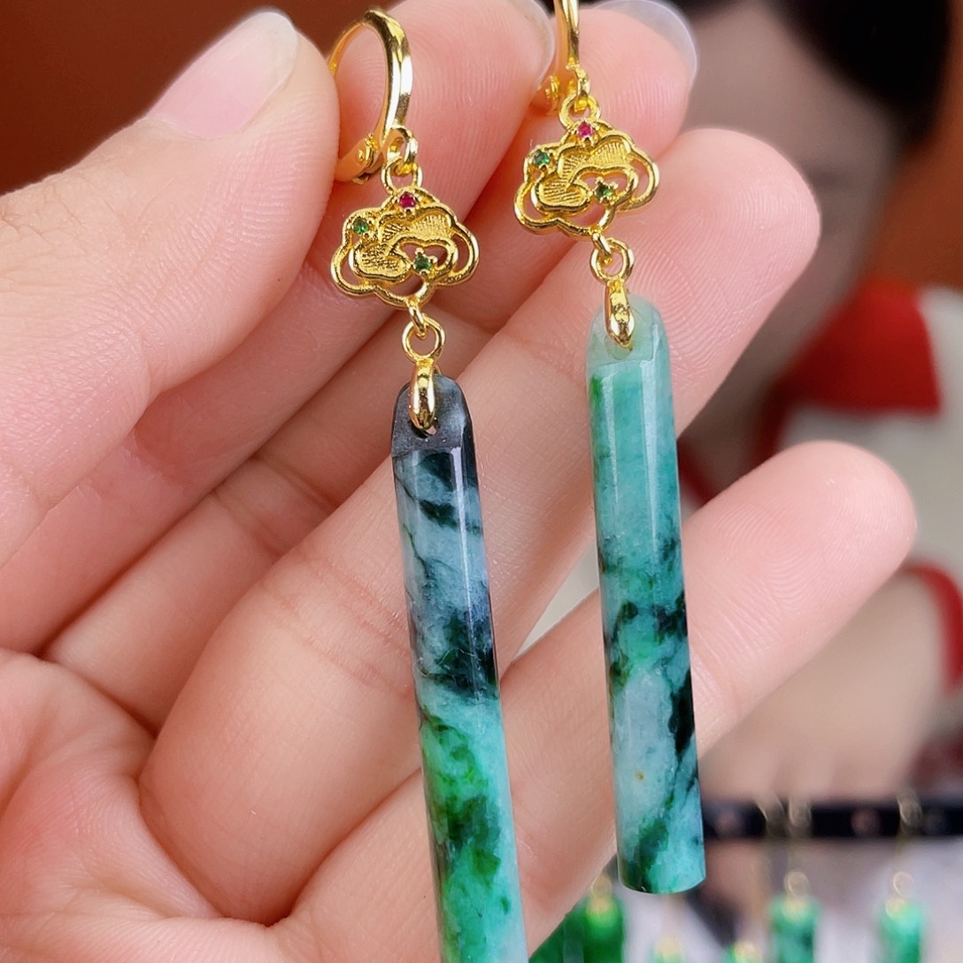 翡翠未镶嵌耳饰饰品