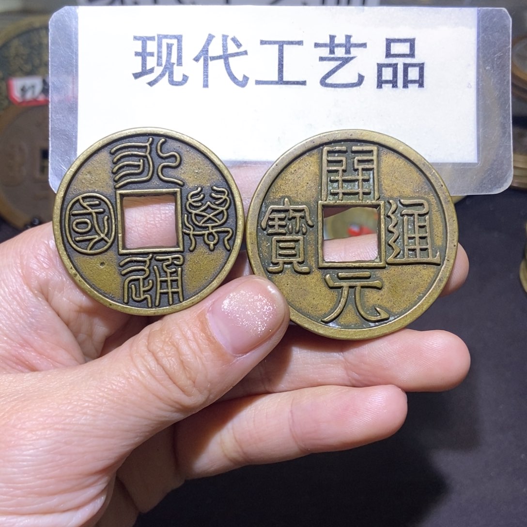 铜翻砂铸造现代工艺品