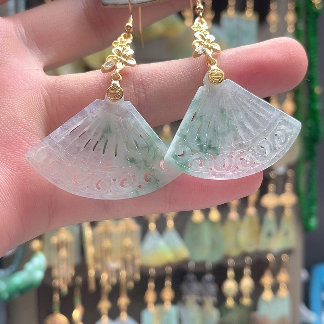 翡翠未镶嵌耳饰翡翠