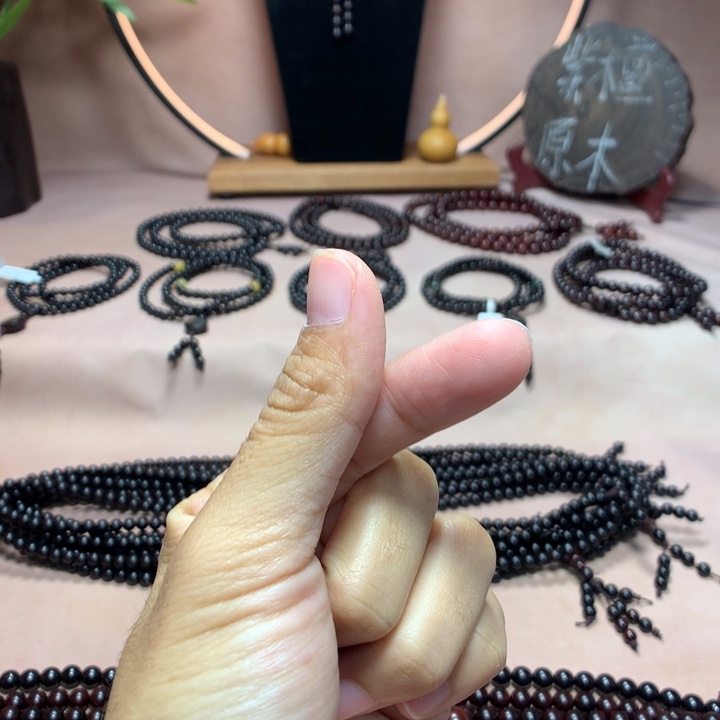 忧****小叶紫檀手串/手链