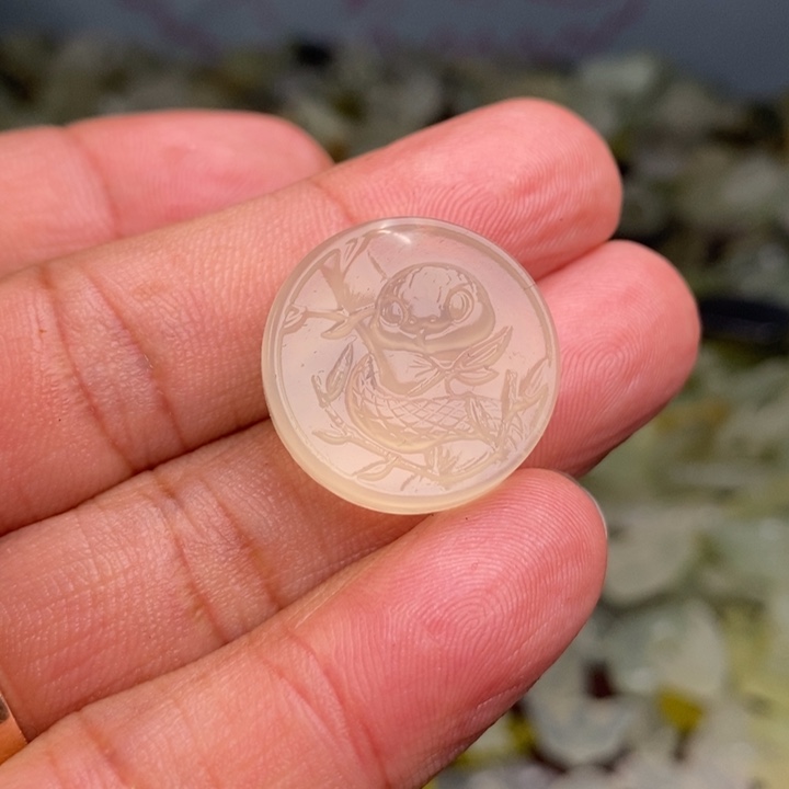 蛇纹石玉颈饰合金164