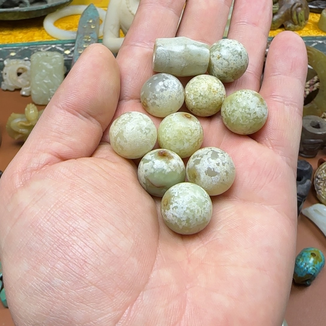 和田玉未镶嵌摆件