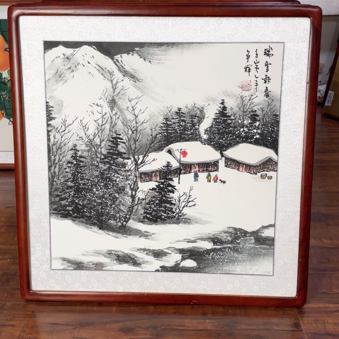 国画手绘带框尺寸63*63厘米