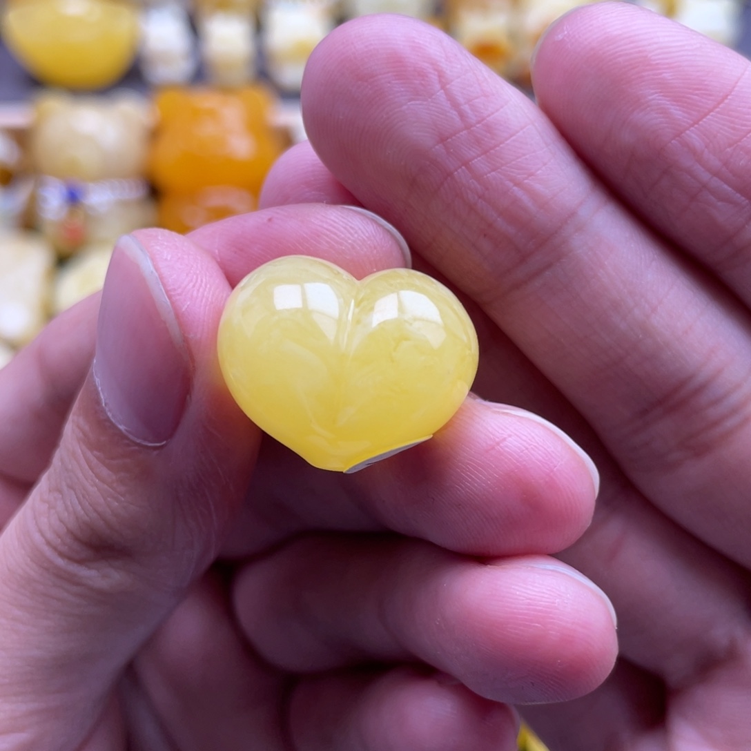 琥珀未镶嵌裸石蜜蜡