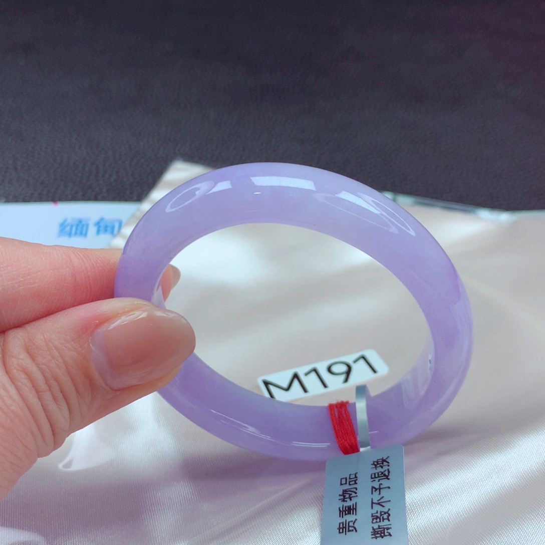 翡翠手镯未镶嵌手镯88