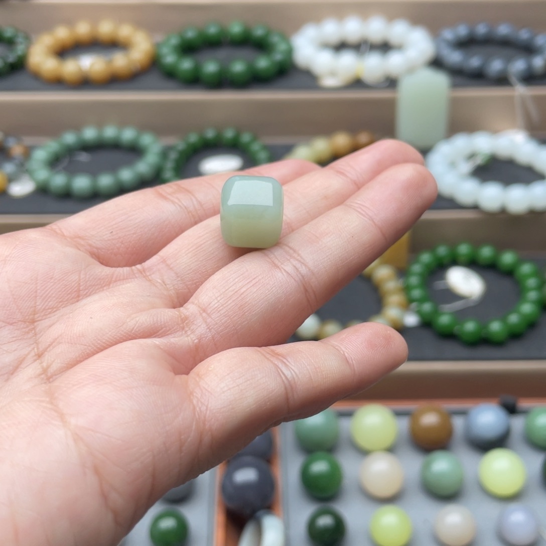 星****和田玉未镶嵌手链12