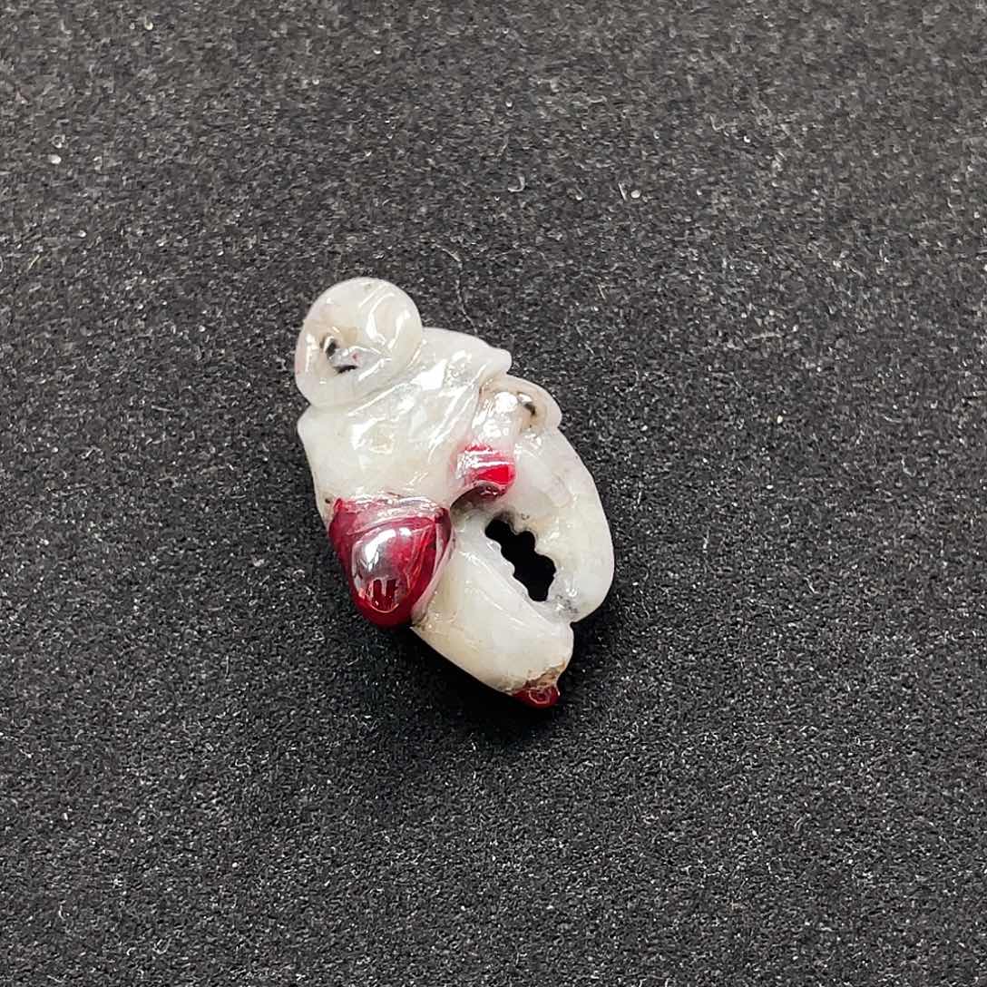 天然辰砂原矿吊坠