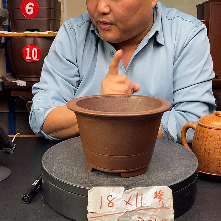 紫砂花盆货号一只WP555