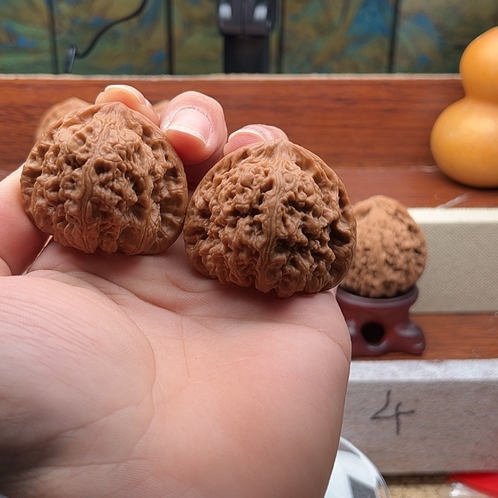 文玩核桃把件45南疆石