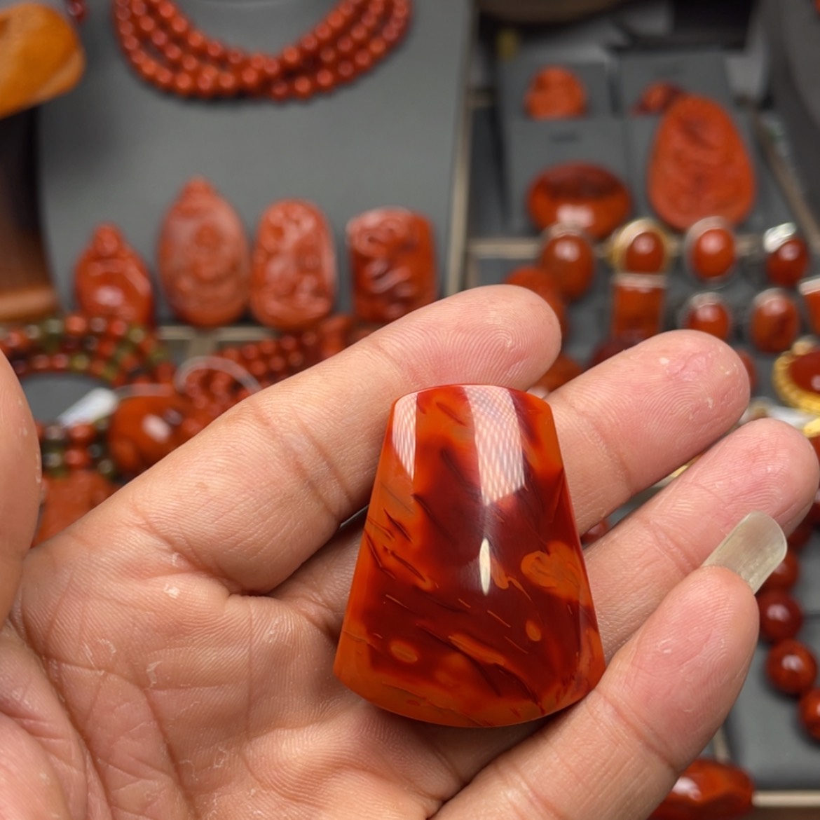 【闪购商品】南红玛瑙珠宝奇石未镶嵌吊坠