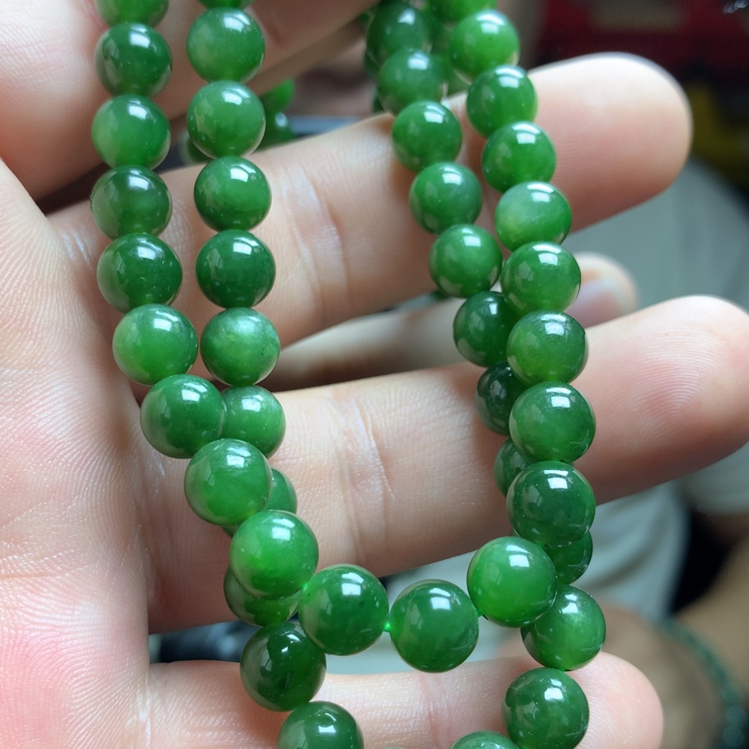 【闪购商品】颈饰未镶嵌和田玉（碧玉）