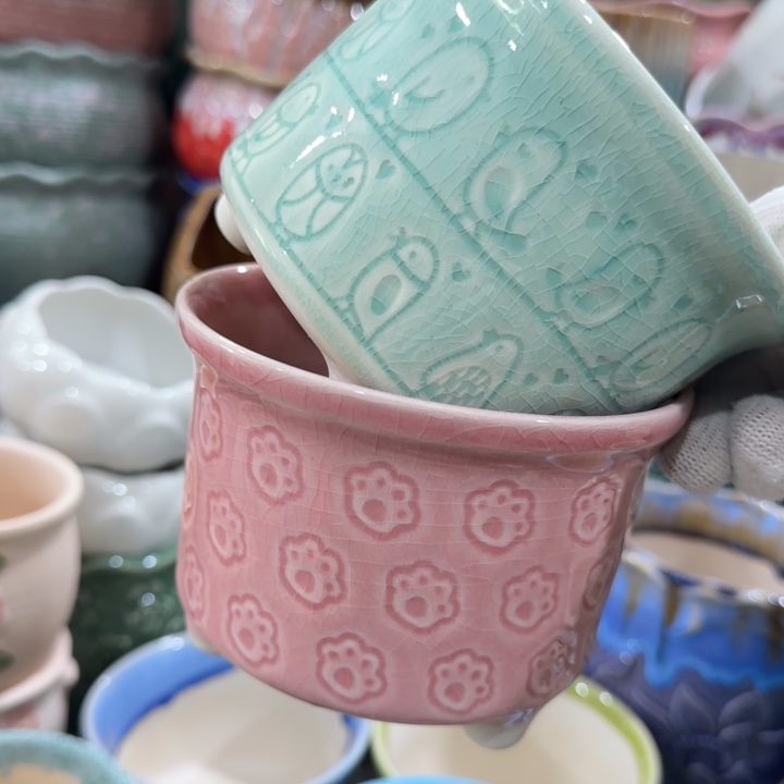 凑9块包邮，有孔，不清楚找客服