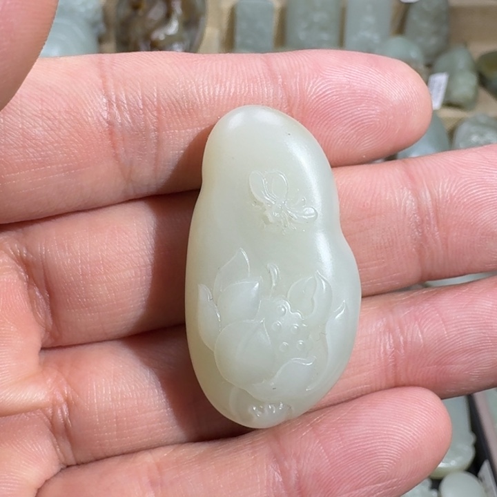 和田玉（糖玉）挂件未镶嵌