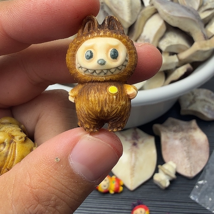 用***2铁合金花岗石养殖鹿头骨制作三界牌