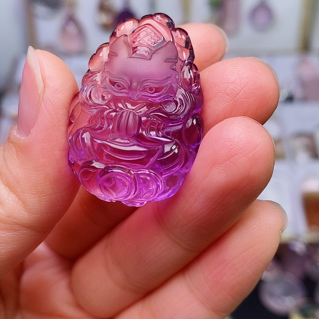 水晶吊坠(赠链)未镶嵌