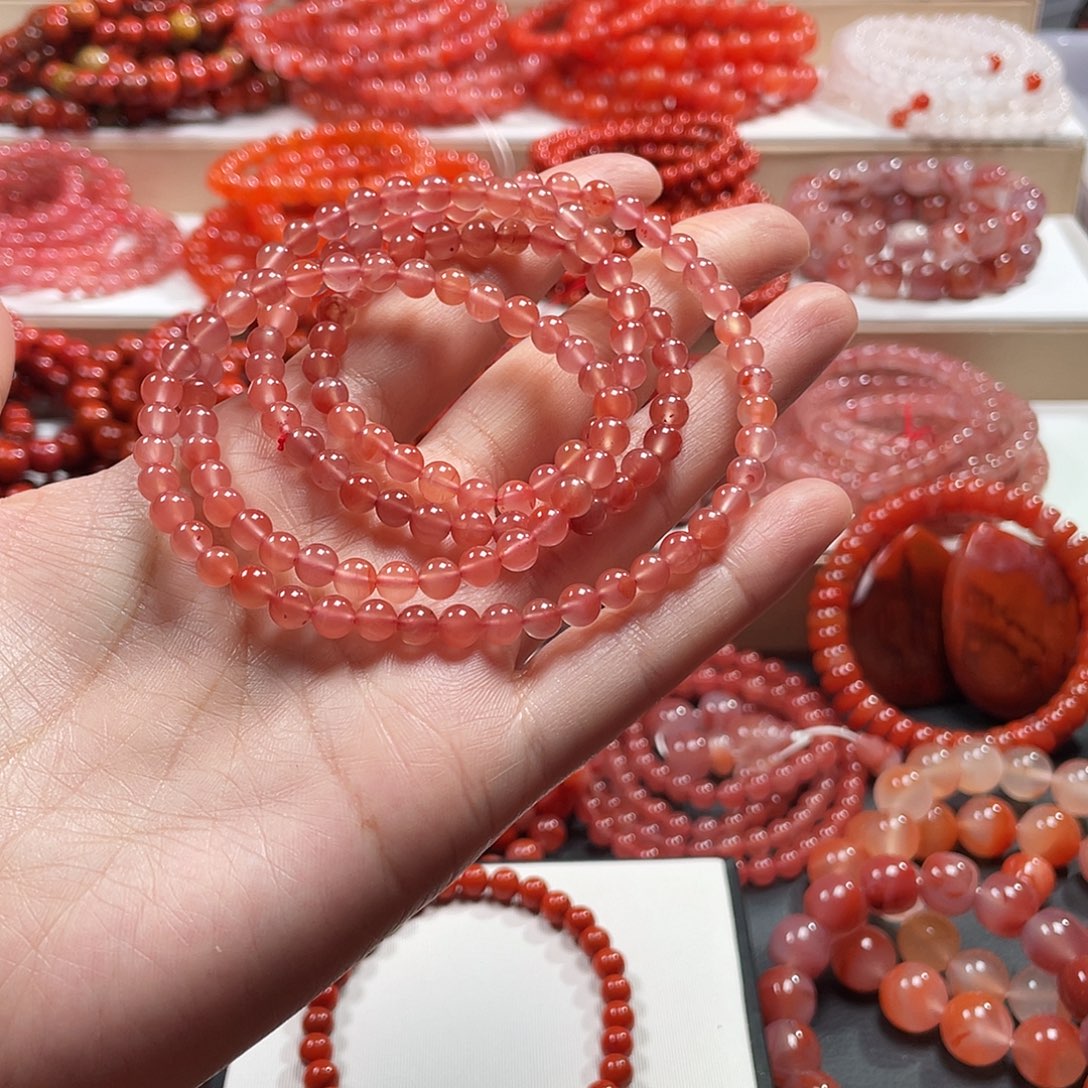 南红玛瑙未镶嵌手链