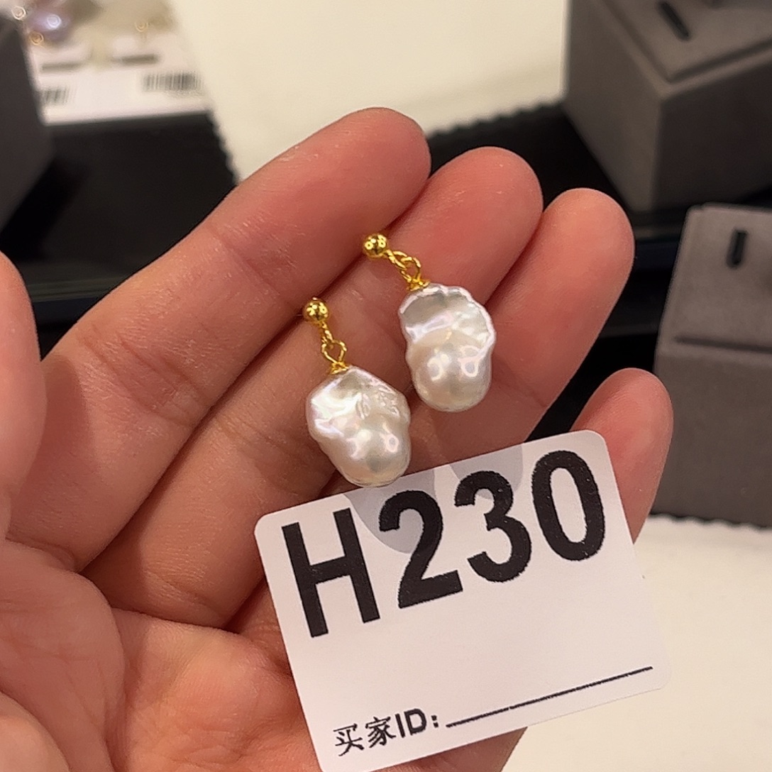 银S925镶嵌耳饰淡水珍珠