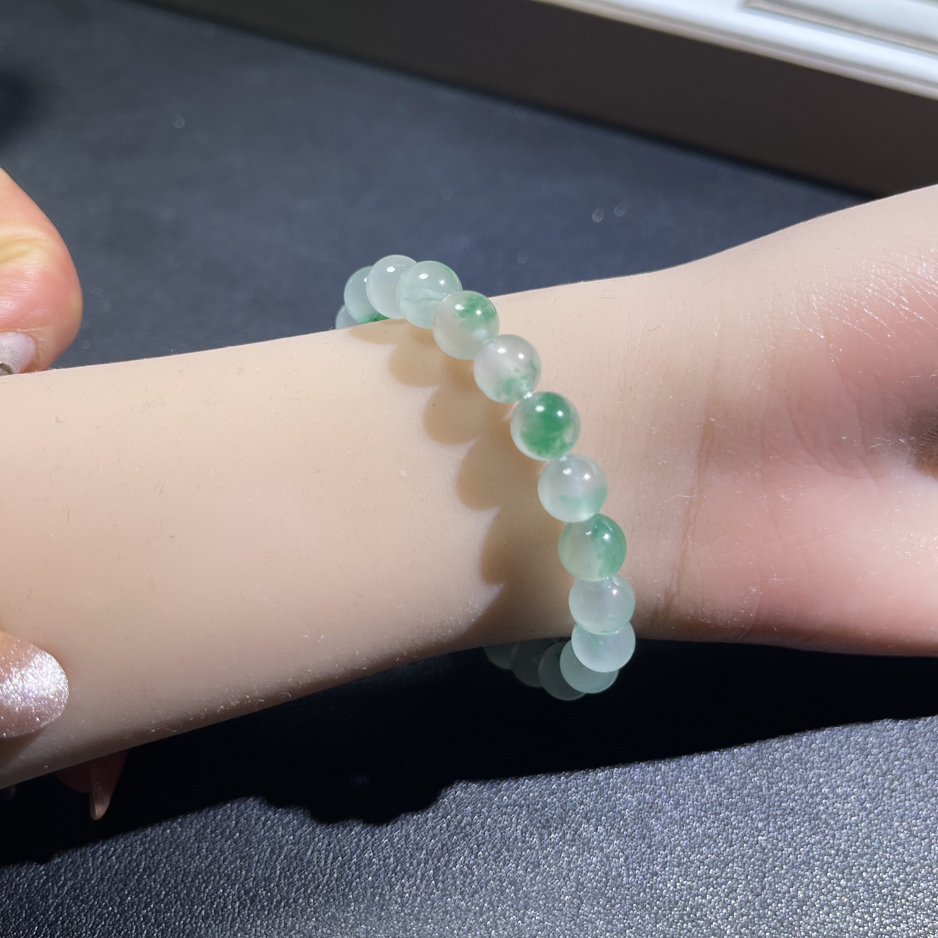 纯天然非洲翠卡8白冰飘手串