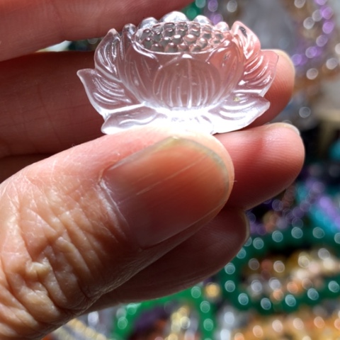 水晶吊坠未镶嵌莲花吊坠