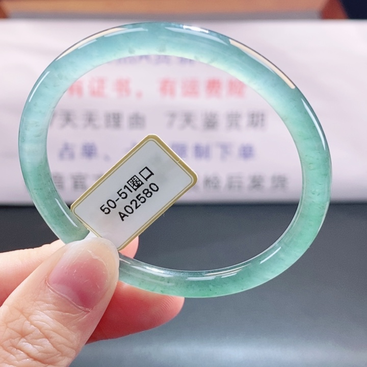 翡翠未镶嵌手镯翡翠手镯197