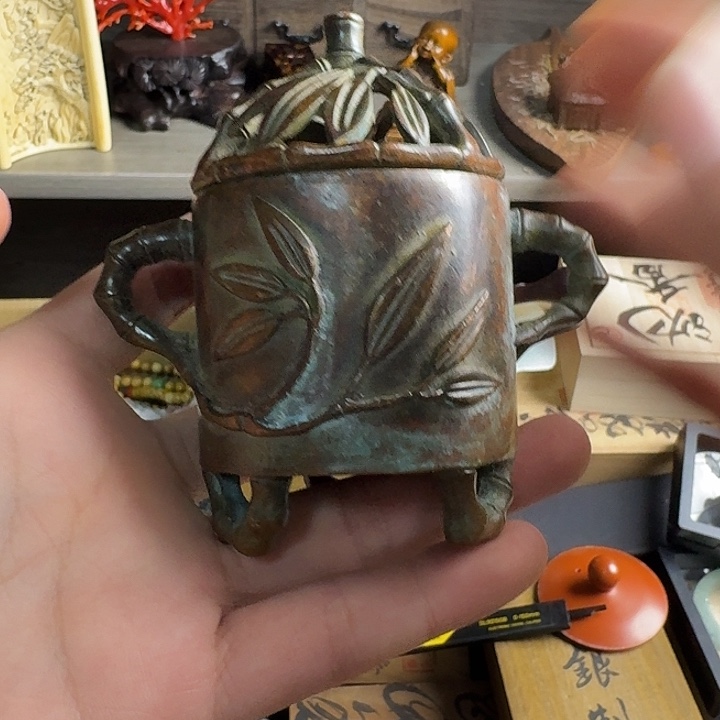 砖雕瓷器工艺品摆件等