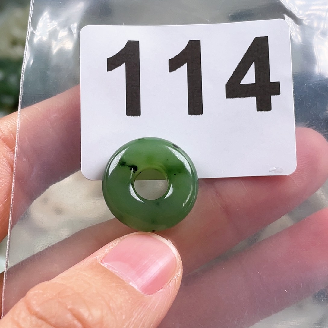 和田玉（糖玉）颈饰未镶嵌