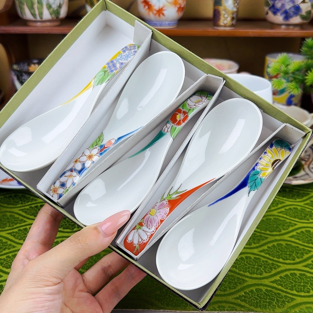 他家茶具瓷器真好看