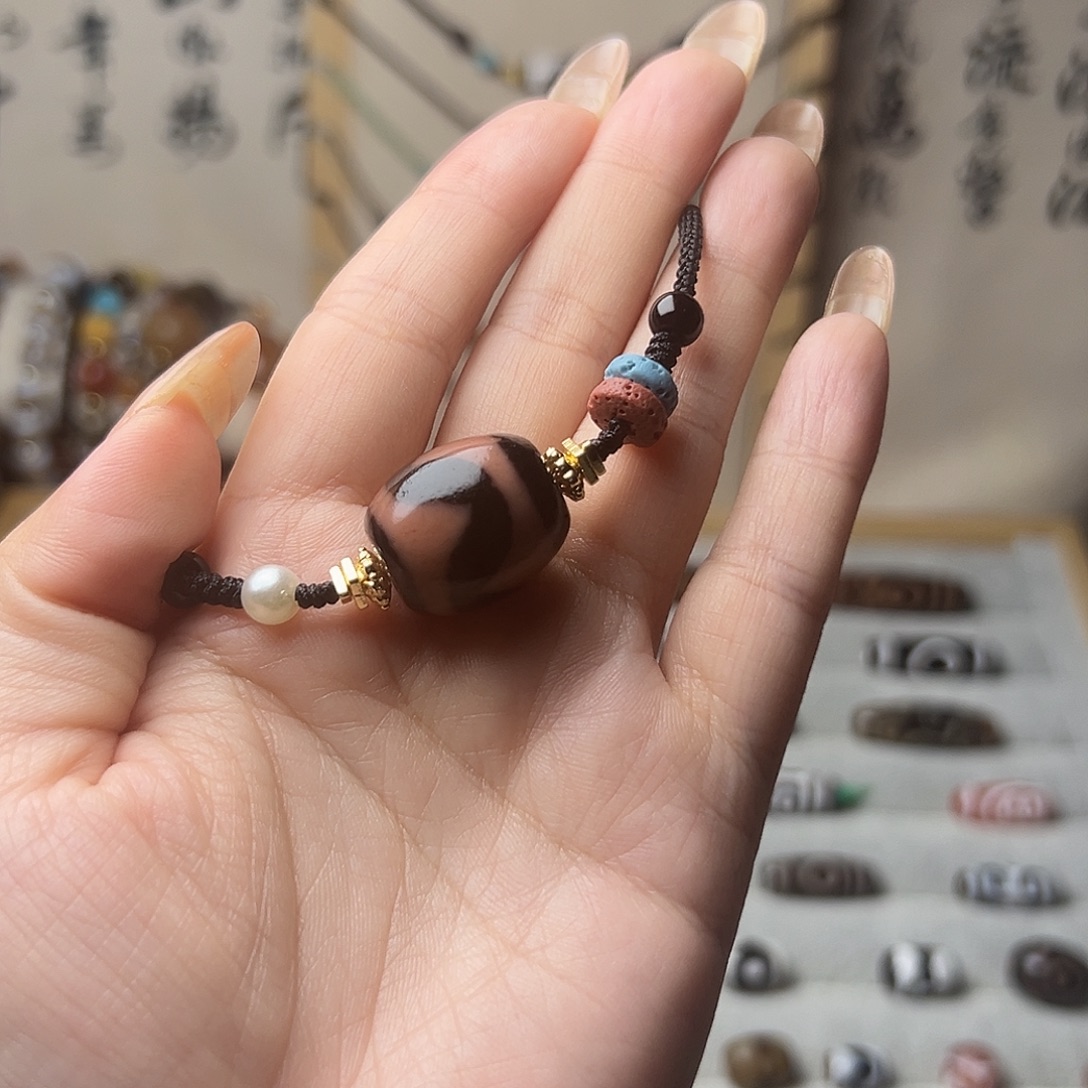 九***爷玛瑙/玉髓未镶嵌颈饰